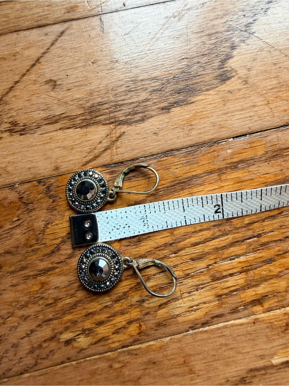 Lia Sophia Y2K drop earrings - Picture 3 of 3